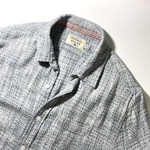 The Normal Brand mens M Medium blue gray light knit short sleeve button up shirt